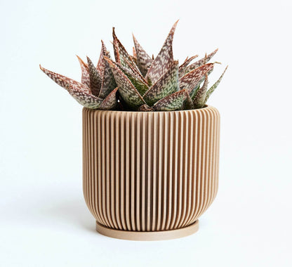 IONIC™ Modern Ribbed Planter